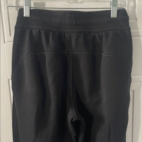 Lululemon Athletica Black Jogger Pants - Picture 5 of 5